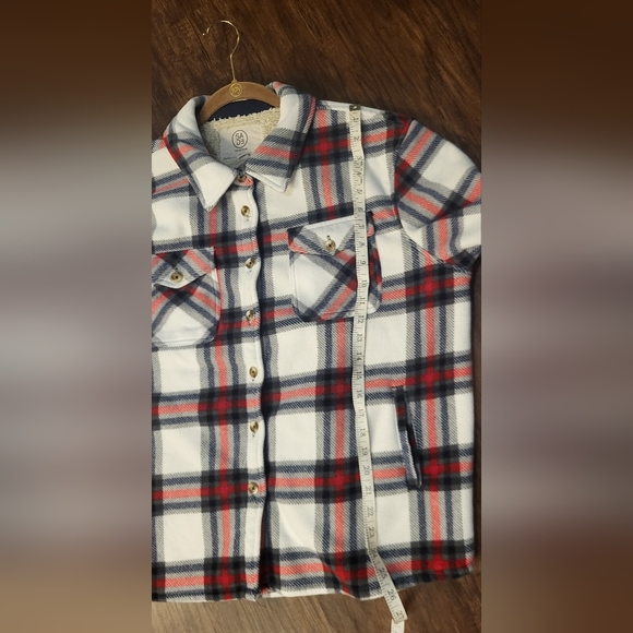 Sage Collective Red and Tan Shacket Size XL - Picture 9 of 9